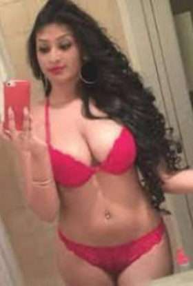 Khushi Singh +971569407105, an active lover for an authentic experience
